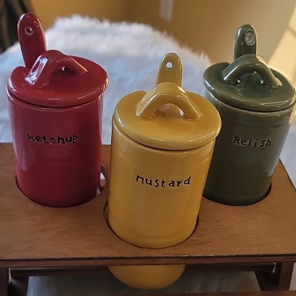 WILLIAMS-SONOMA Picnic Table BBQ Ceramic Condiment Jars‎ Serving Spoons Lids Set